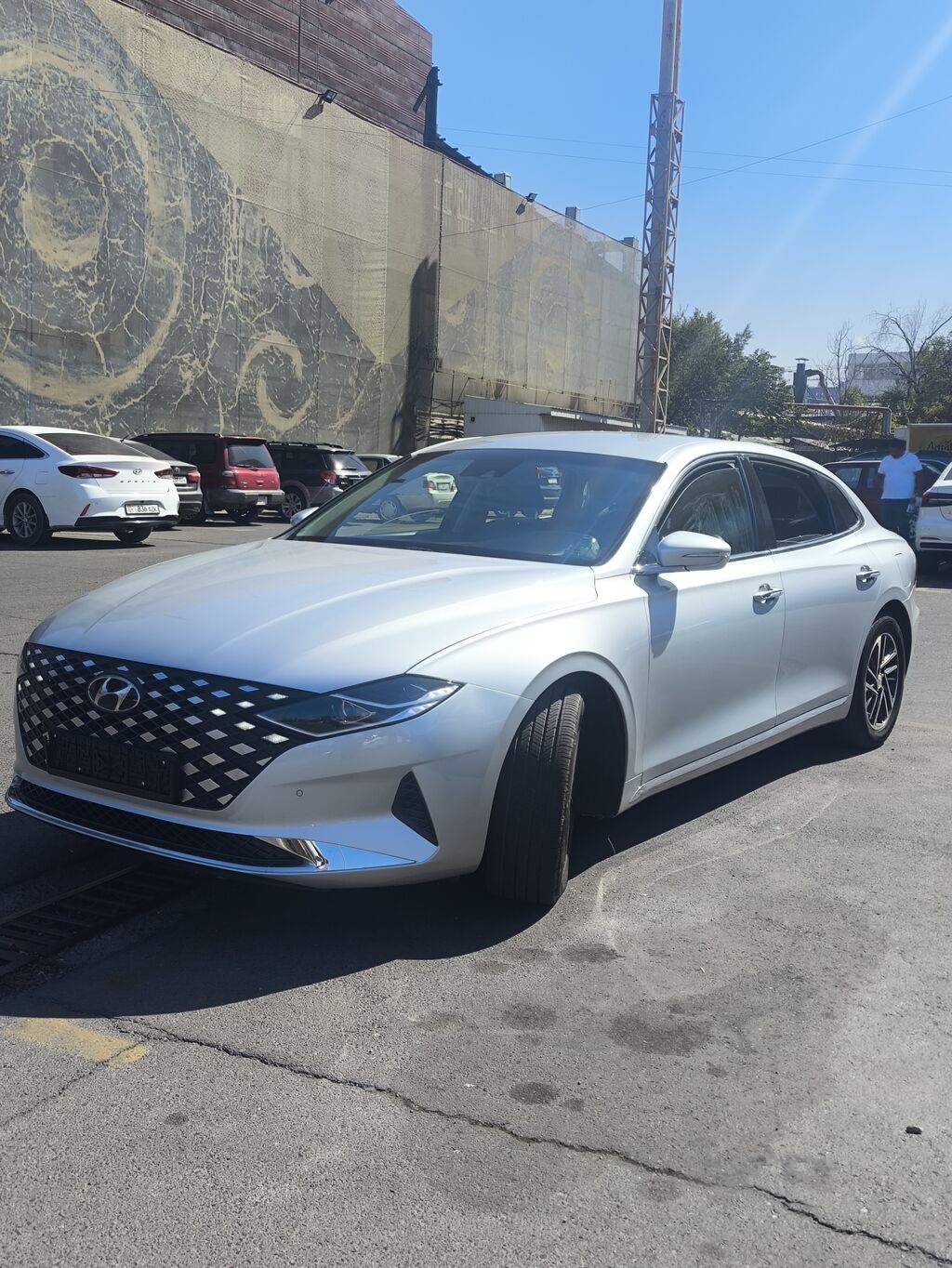 Hyundai Grandeur: 2020 г., 3 л, Автомат, Газ, Седан: фото 2