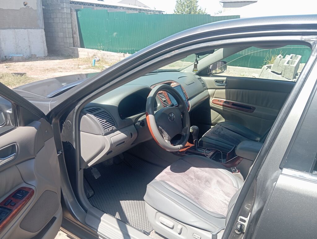 Toyota Camry: 2005 г., 2.4 л, Автомат, Бензин, Седан: фото 8