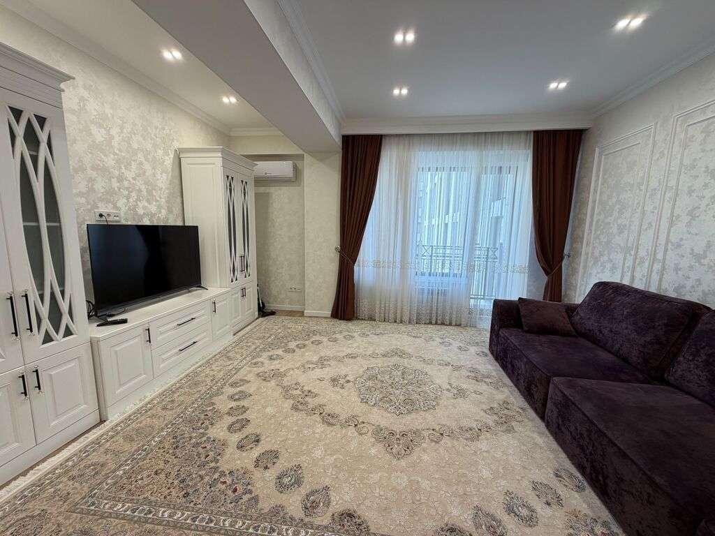 2 комнаты, 75 м², Асанбай мкр Элитка, 10 этаж, Евроремонт: фото 2