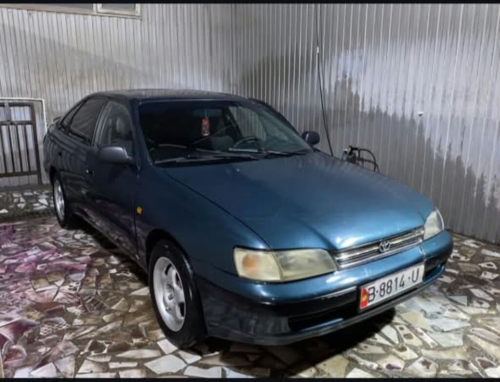 Toyota Carina E: 1995 г., 1.6 л, Механика, Бензин, Седан: фото 6