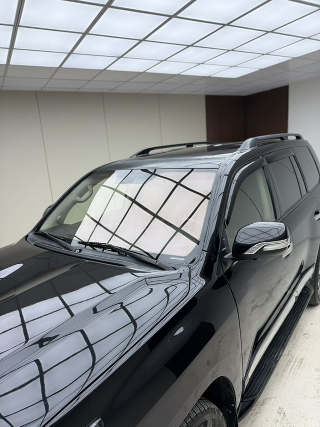 Toyota Land Cruiser: 2012 г., 4.5 л, Автомат, Бензин, Внедорожник: фото 6