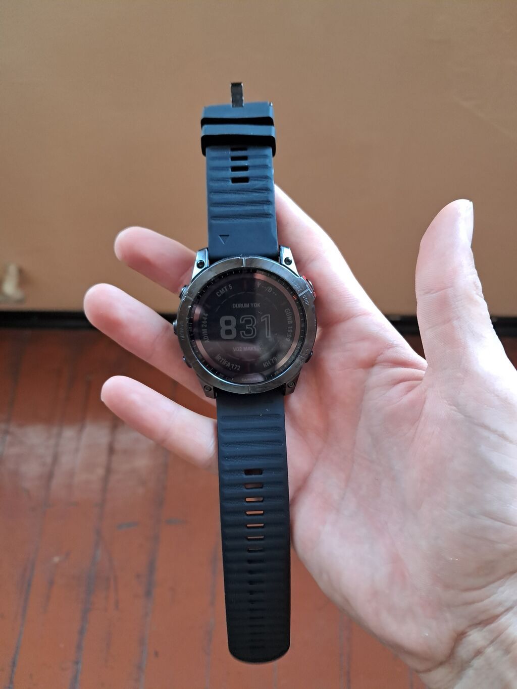 Garmin Fenix 7X Solar multisport ağıllı saat Xüsusiyyətlər: - Günəş