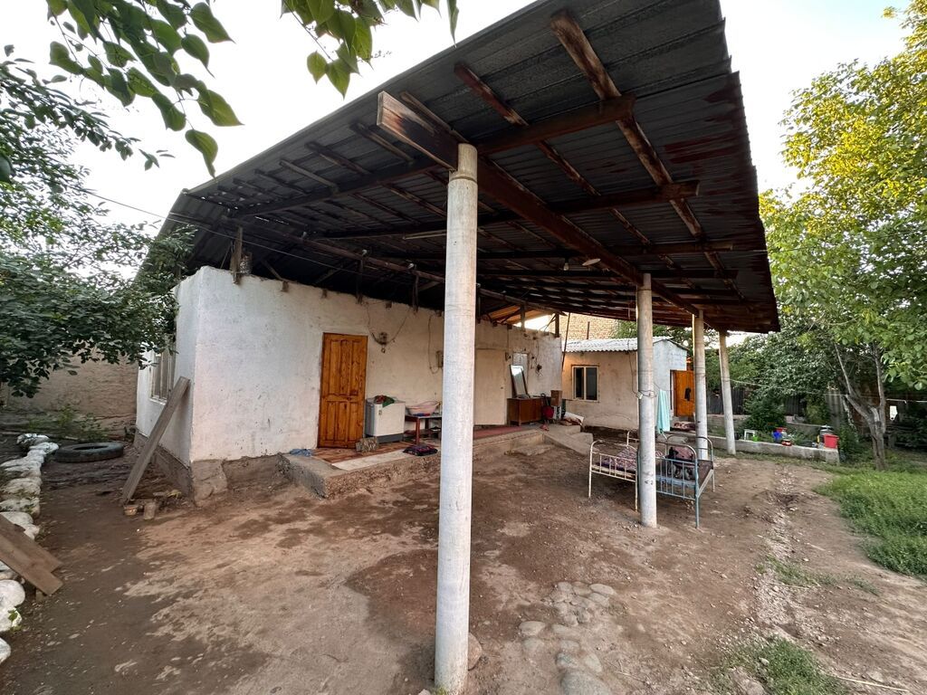 Продаю дом в Тендике, в Первомайском районе в Бишкеке. Участок 4,6: фото 2