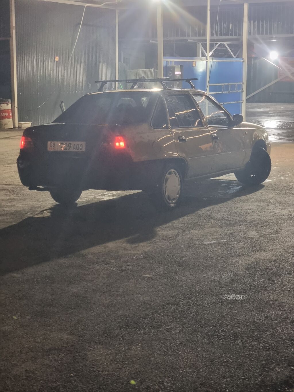 Daewoo Nexia: 2010 г., 1.5 л, Механика, Бензин, Седан: фото 3