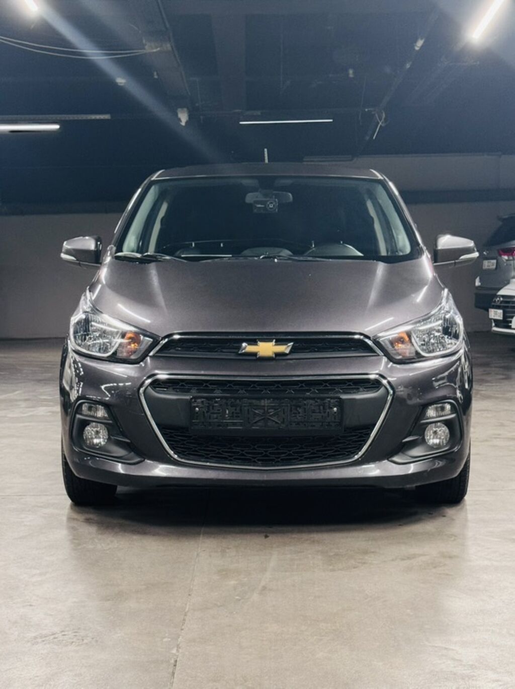 Chevrolet Spark: 2016 г., 1 л, Вариатор, Бензин, Хэтчбэк: фото 1