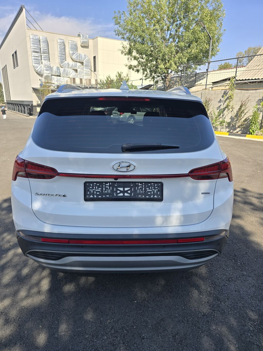 Hyundai Santa Fe: 2021 г., 1.6 л, Автомат, Гибрид, Кроссовер: фото 3