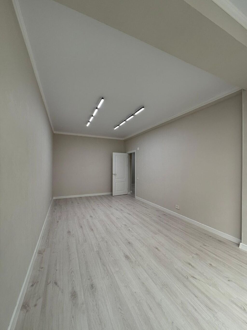 3 комнаты, 106 м², Верхний Джал Элитка, 3 этаж, Дизайнерский ремонт: фото 4