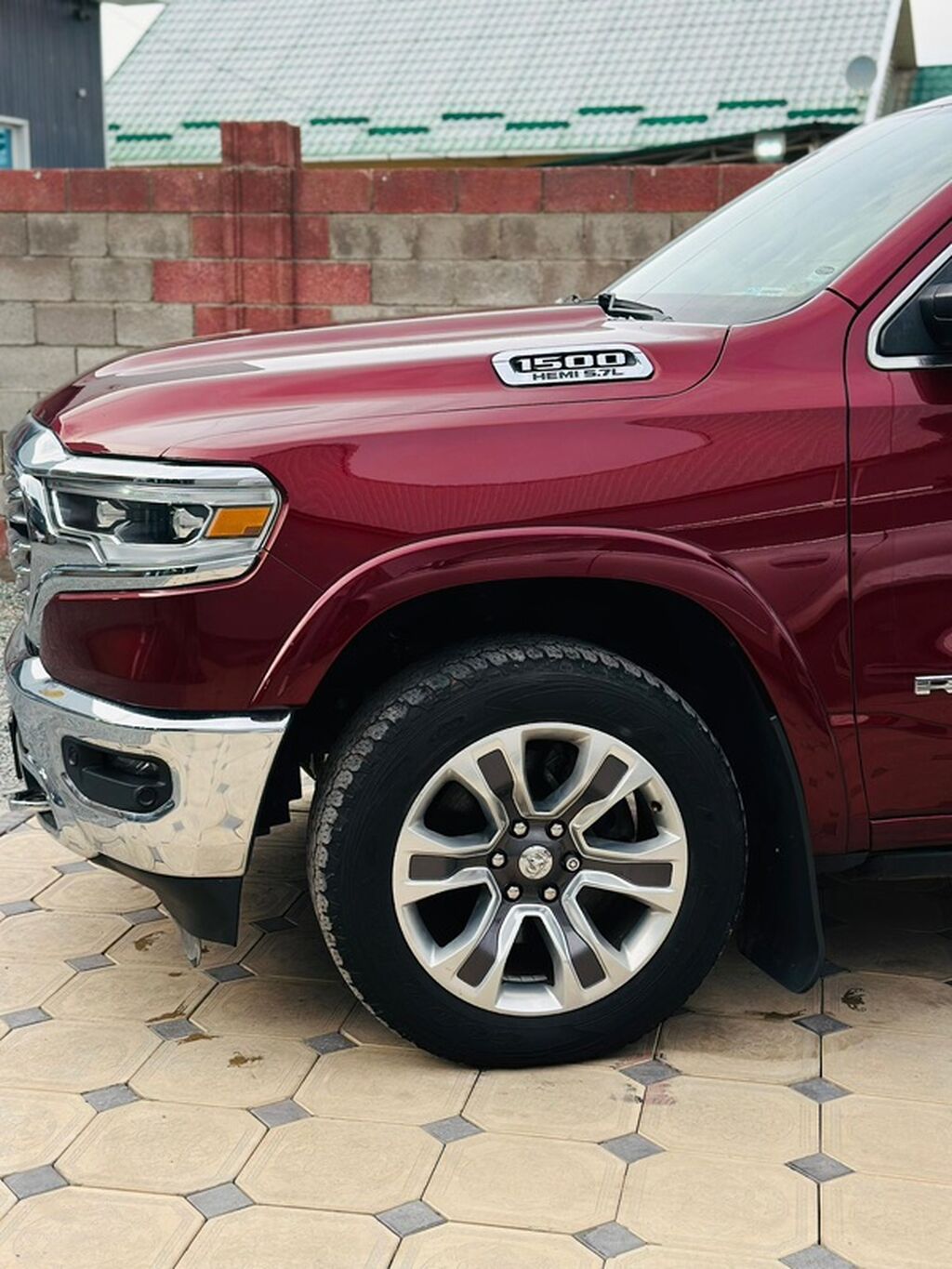 Dodge Ram 1500: 2018 г., 5.7 л, Бензин, Пикап: фото 2