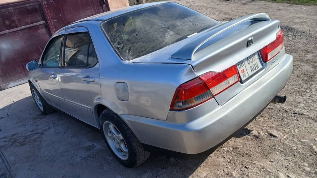 Honda Torneo: 2001 г., 1.8 л, Автомат, Бензин, Седан: фото 3