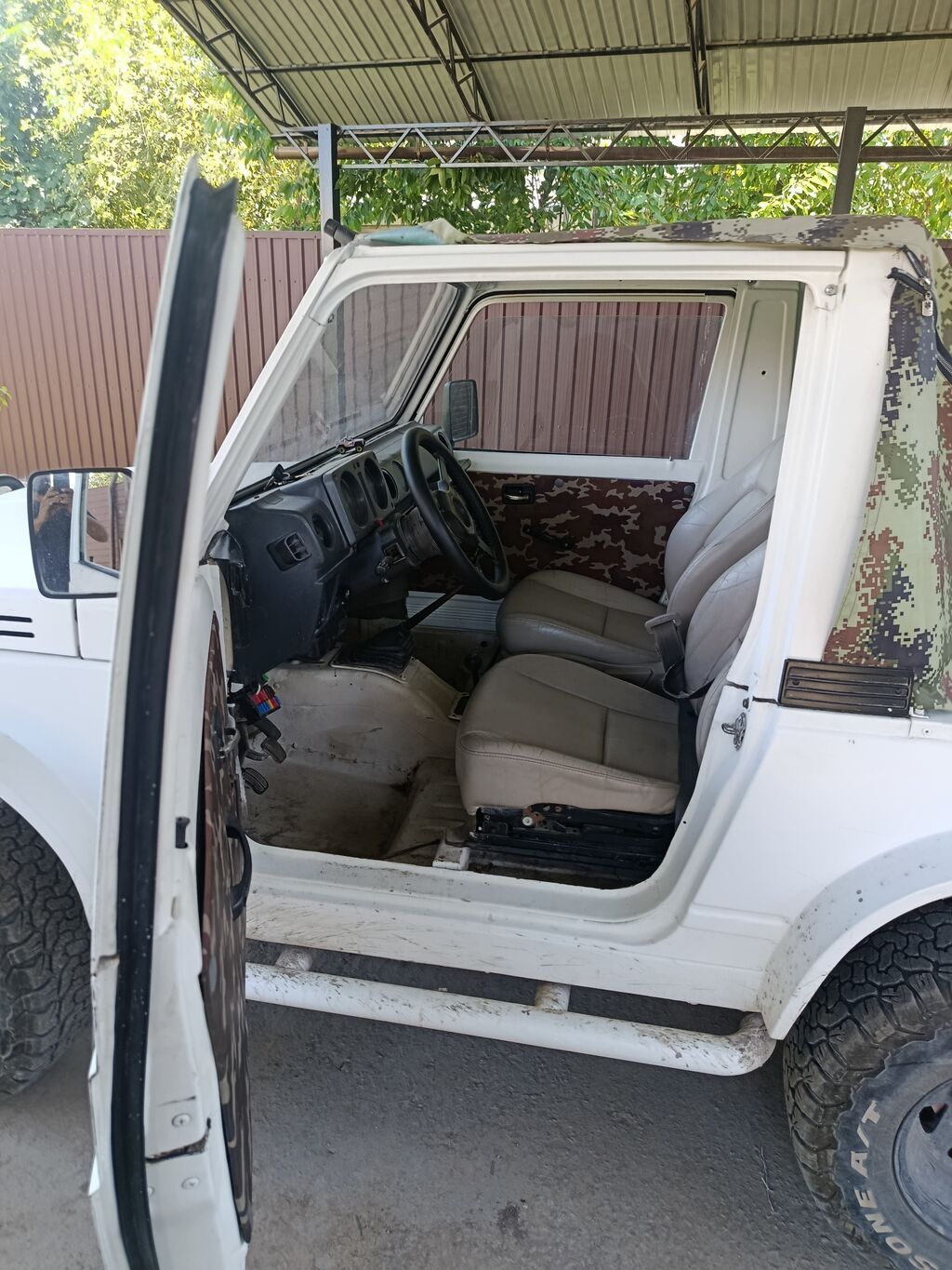 Suzuki Samurai: 1988 г., 1 л, Механика, Бензин, Кабриолет: фото 5