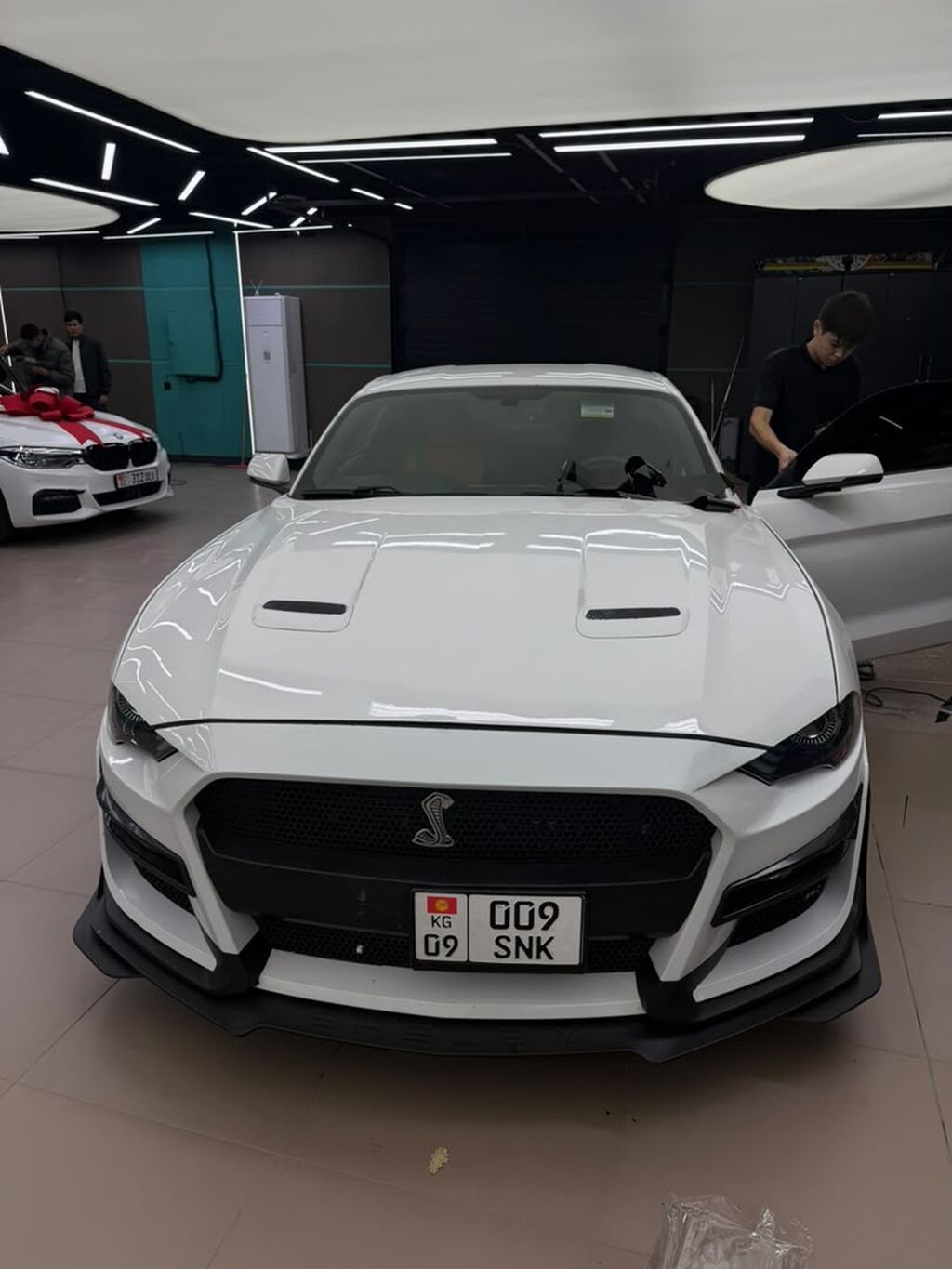 Ford Mustang: 2019 г., 2.3 л, Автомат, Бензин, Купе: фото 2