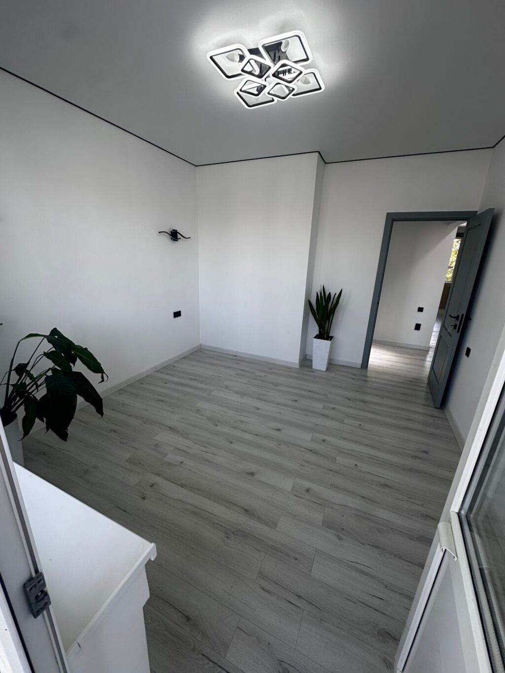 3 комнаты, 63 м², Аламедин-1 мкр 105 серия, 5 этаж, Свежий ремонт: фото 4