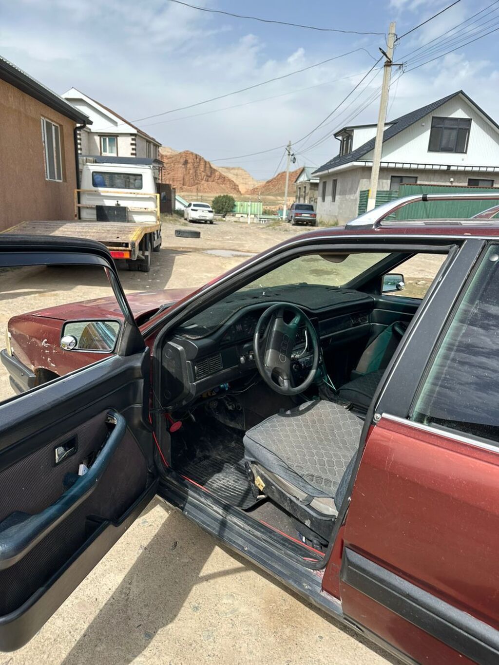 Audi 100: 1989 г., 1.8 л, Механика, Универсал: фото 2