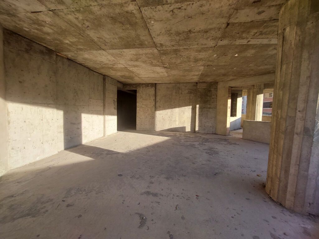 4 otaqlı, Yeni tikili, 264 kv. m