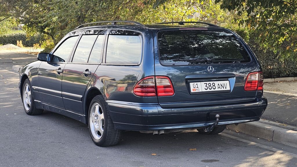 Mercedes-Benz E-Class: 2002 г., 2.2 л, Автомат, Дизель, Универсал: фото 3