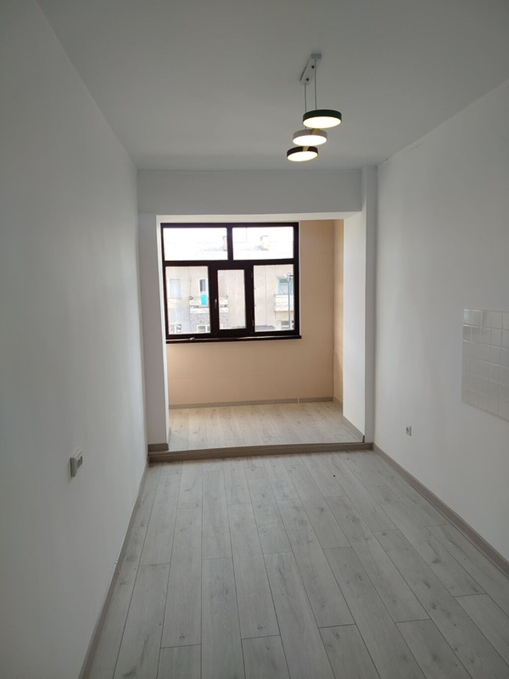 3 комнаты, 65 м², 105 серия, 2 этаж, Свежий ремонт: фото 7