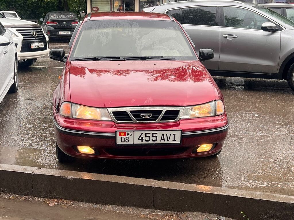 Daewoo Nexia: 2007 г., 1.5 л, Механика, Бензин, Седан: фото 2