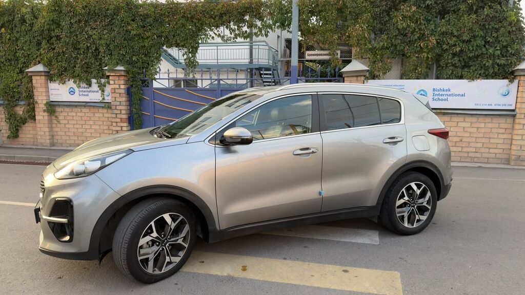 Kia Sportage: 2020 г., 2 л, Автомат, Гибрид, Кроссовер: фото 6