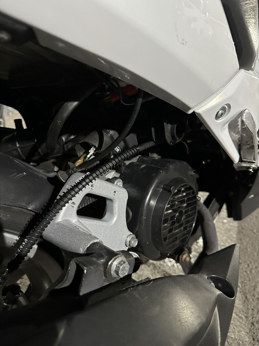 ПРОДАЁТСЯ NMAX 150 КУБ Почти заводское состояние Вложений НЕ: фото 7