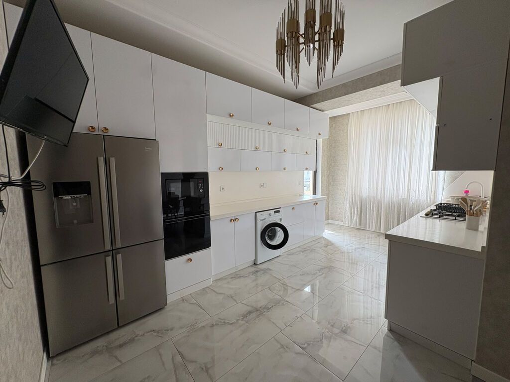 ✨ Nərimanovda, Təbriz Küçəsində "Estal MTK"-da 218 m² Lüks 5 Otaqlı