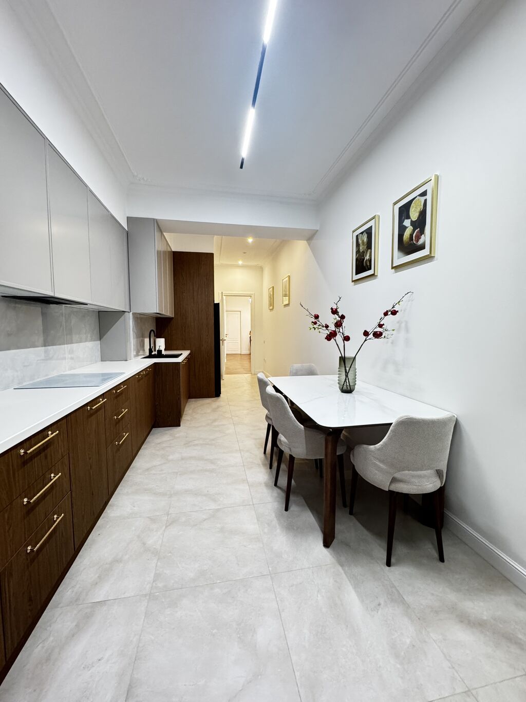 Продам 4-комн. квартиру 175 м², Асанбай, 5 этаж: фото 3