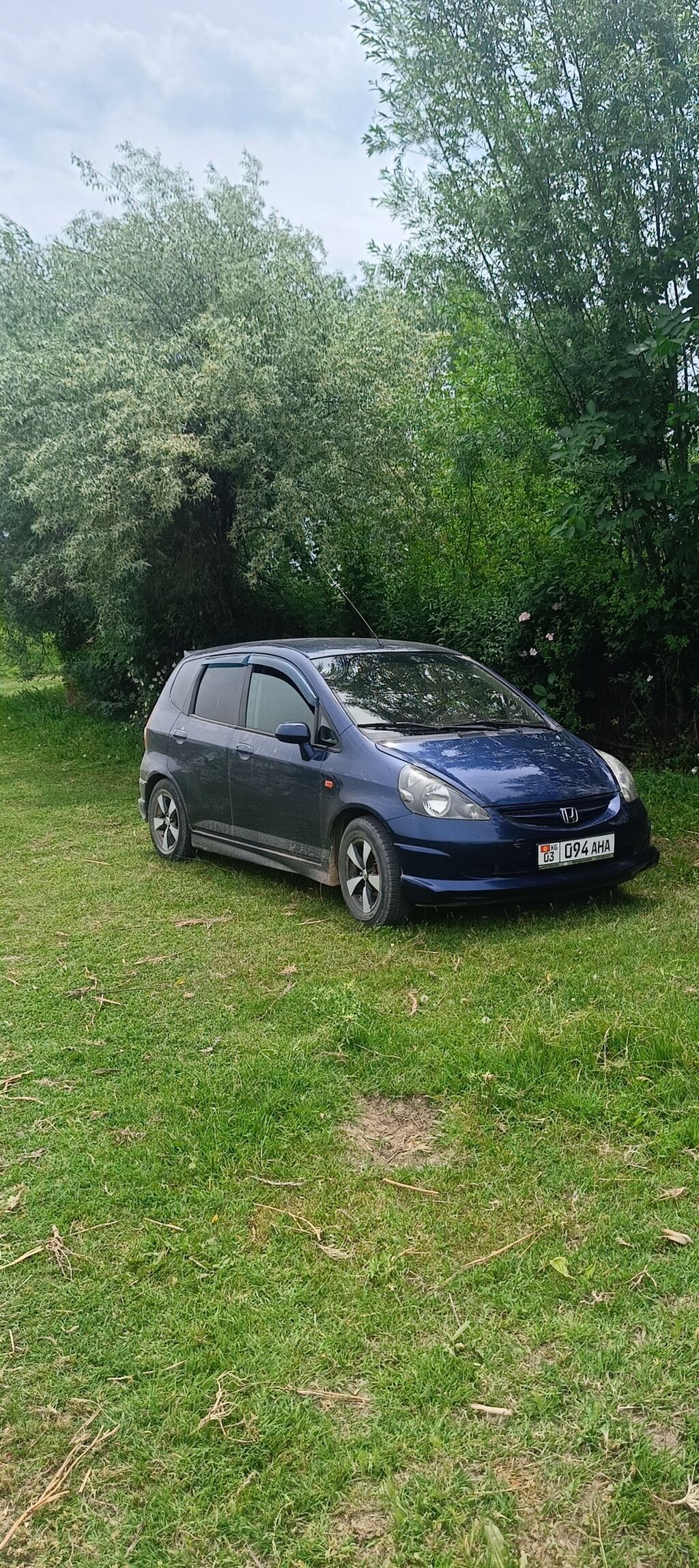 Honda Jazz: 2002 г., 1.4 л, Механика, Бензин, Хэтчбэк: фото 2