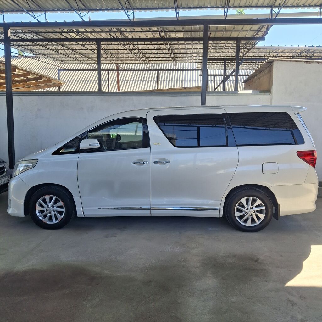Toyota Alphard: 2012 г., Минивэн: фото 3