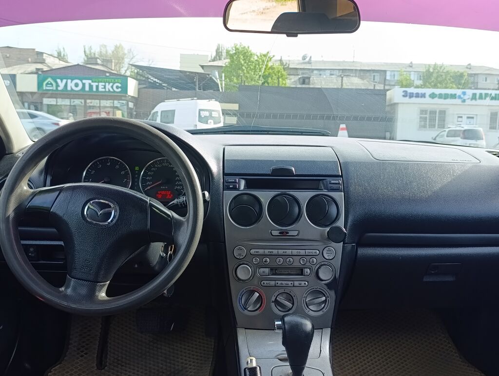 Mazda 6: 2003 г., 2 л, Автомат, Седан: фото 4
