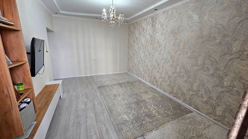 1 комната, 35 м², Джал-15 105 серия, 4 этаж, Евроремонт: фото 2
