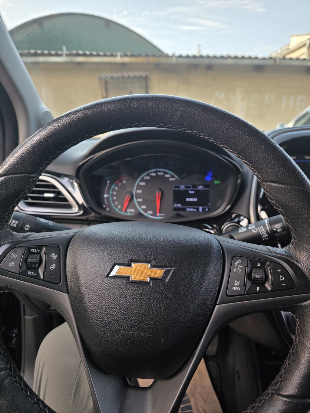 Chevrolet Spark: 2019 г., 1 л, Автомат, Бензин, Хэтчбэк: фото 8