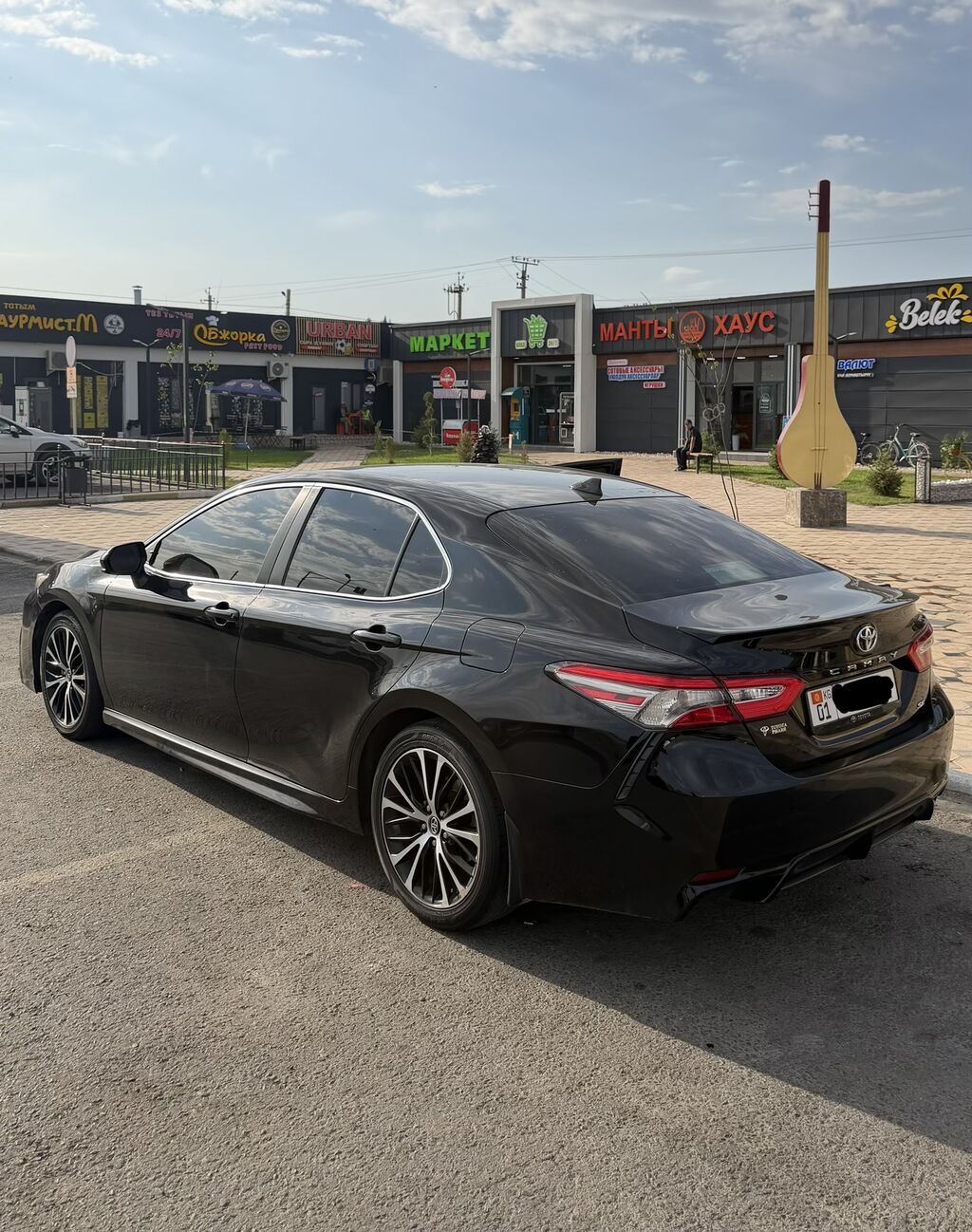 Toyota Camry: 2019 г., 2.5 л, Бензин: фото 2