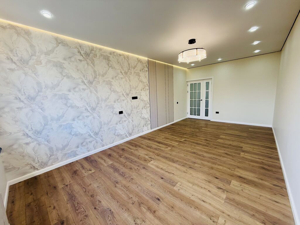 2 комнаты, 74 м², Церковь 108 серия, 7 этаж, Дизайнерский ремонт: фото 2