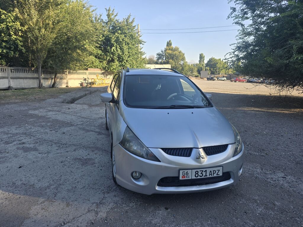 Mitsubishi Grandis