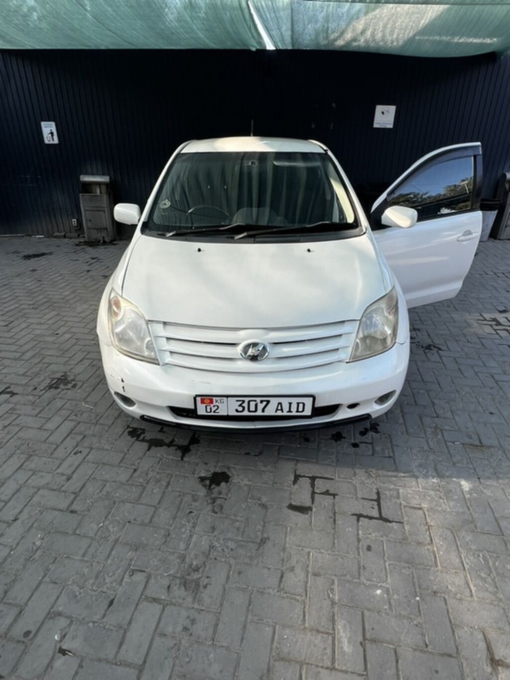 Toyota Ist
