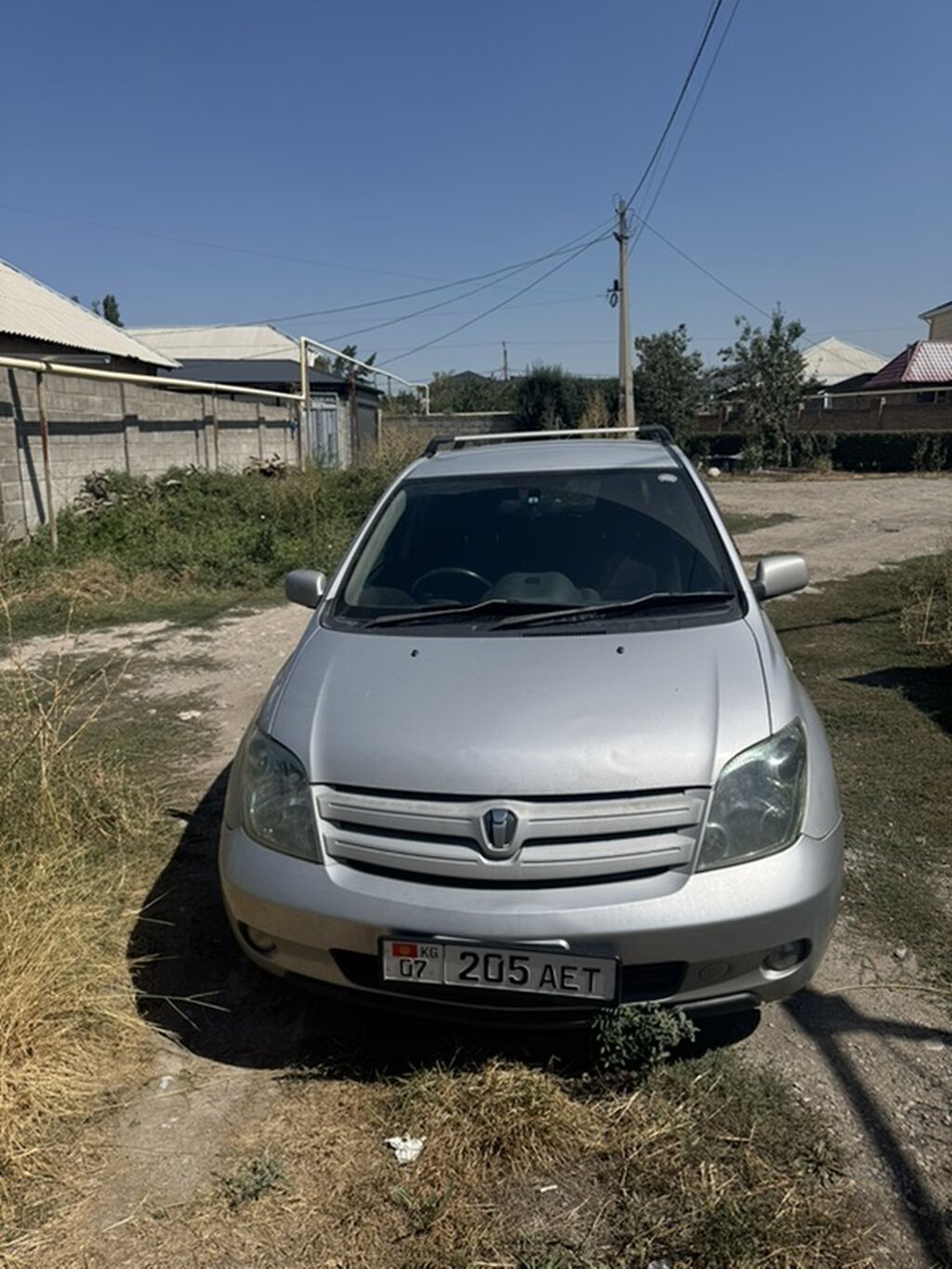 Toyota Ist: 2004 г., 1.5 л, Автомат, Бензин, Хэтчбэк: фото 1