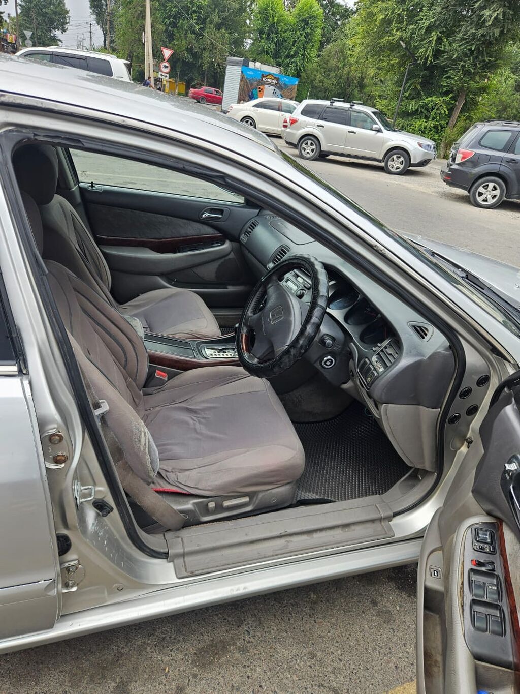 Honda Saber: 1999 г., 2.5 л, Автомат, Бензин, Седан: фото 6