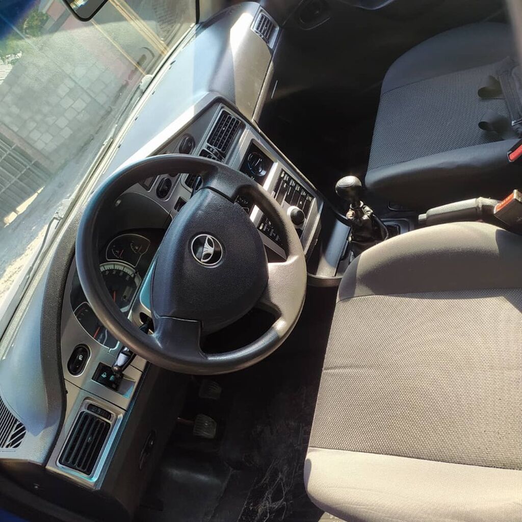 Daewoo Nexia: 2011 г., Механика, Бензин, Седан: фото 5