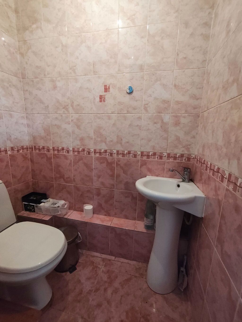2 комнаты, 60 м², 106 серия, 8 этаж, Косметический ремонт: фото 2