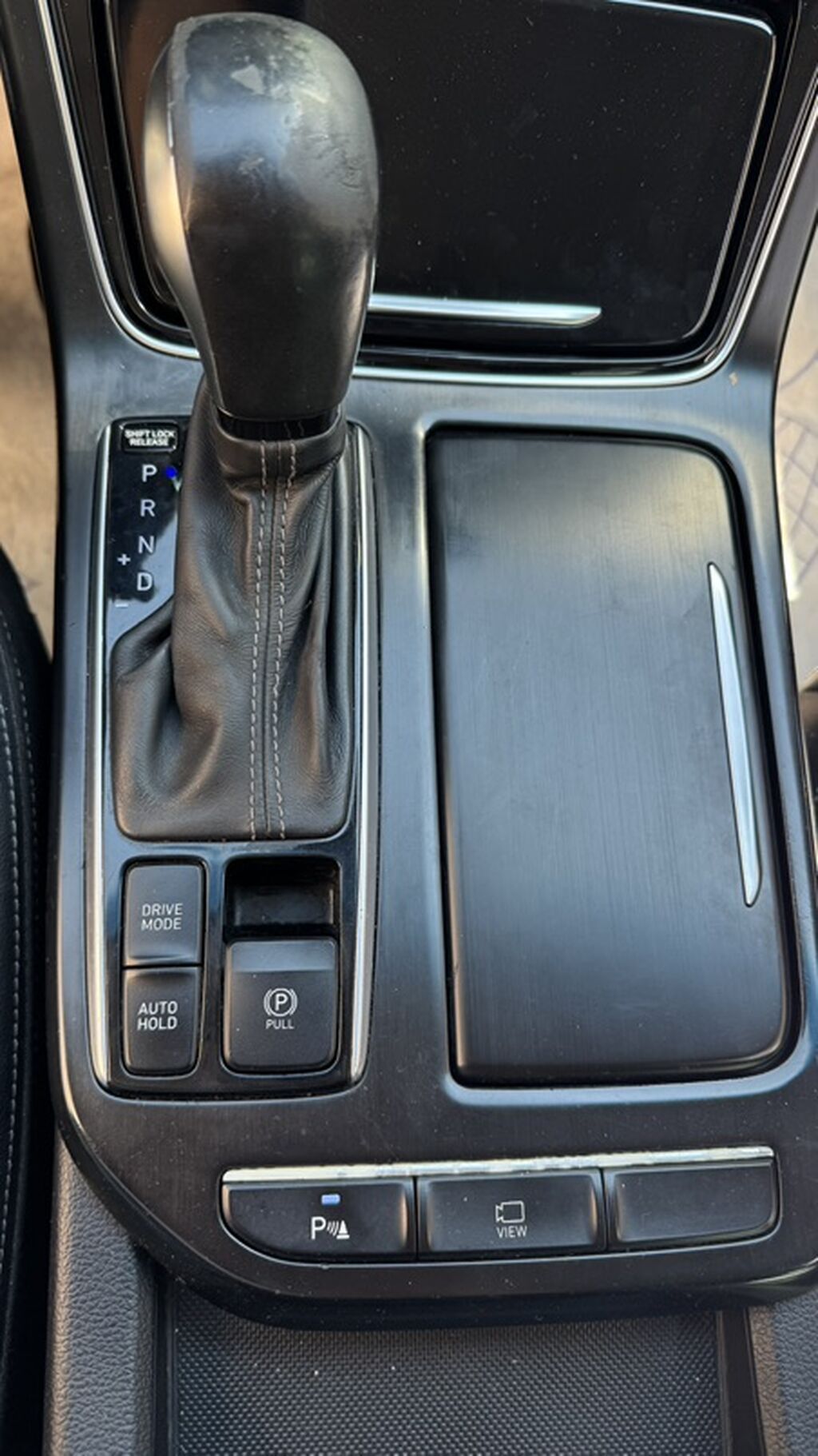 Hyundai Grandeur: 2019 г., 3 л, Автомат, Газ, Седан: фото 8