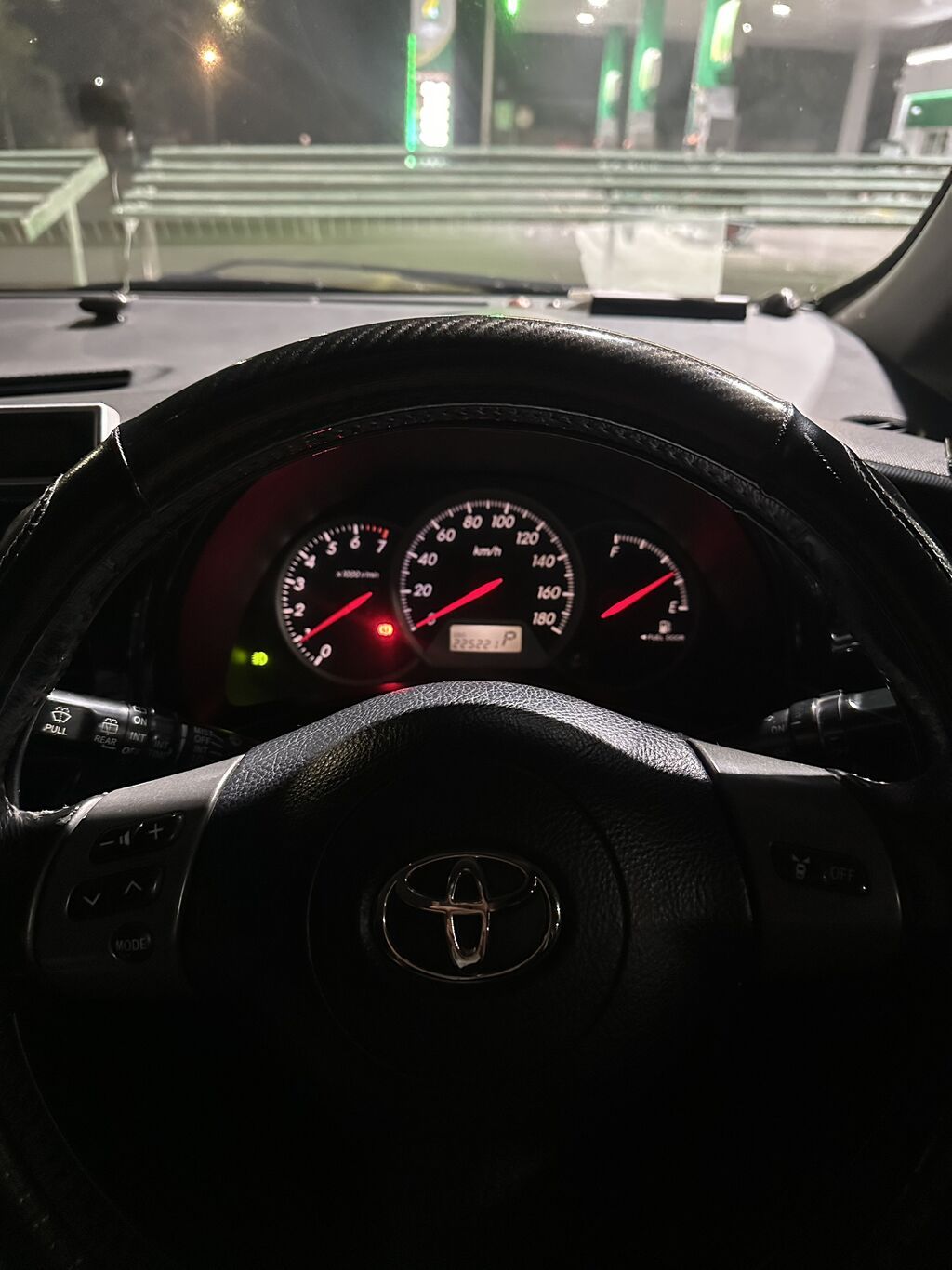 Toyota WISH: 2003 г., 1.8 л, Автомат, Бензин, Минивэн: фото 5