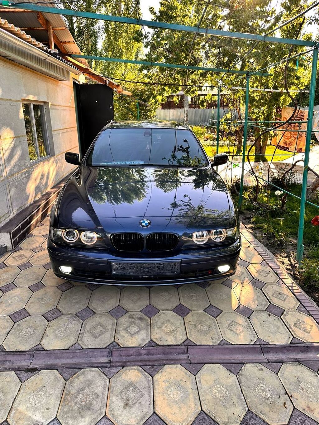 BMW 5 series: 2002 г., 2.5 л, Механика, Бензин, Седан: фото 1