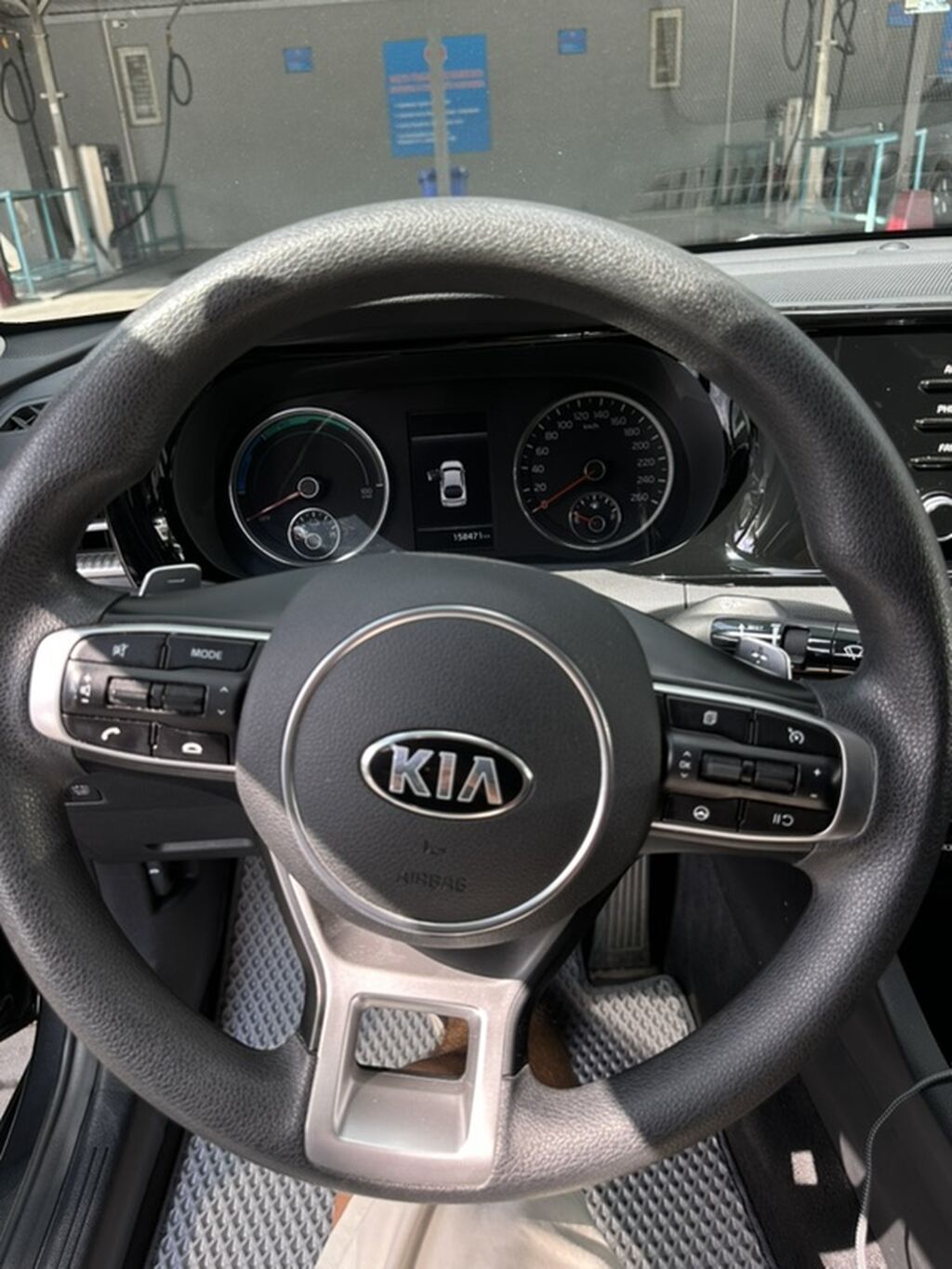 Kia K5: 2021 г., 2 л, Автомат, Гибрид, Седан: фото 5