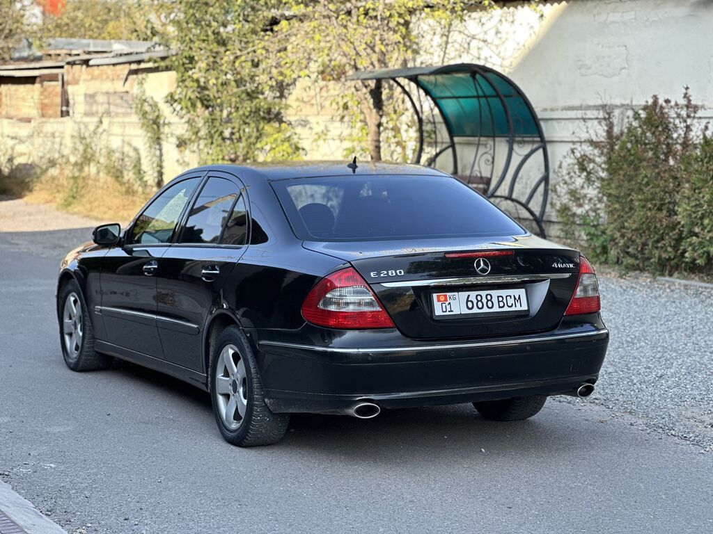 Mercedes-Benz E-Class: 2007 г., 3 л, Автомат, Бензин, Седан: фото 4
