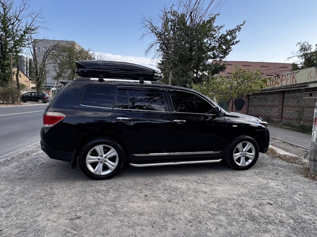 Toyota Highlander: 2012 г., 3.5 л, Автомат, Бензин, Внедорожник: фото 5