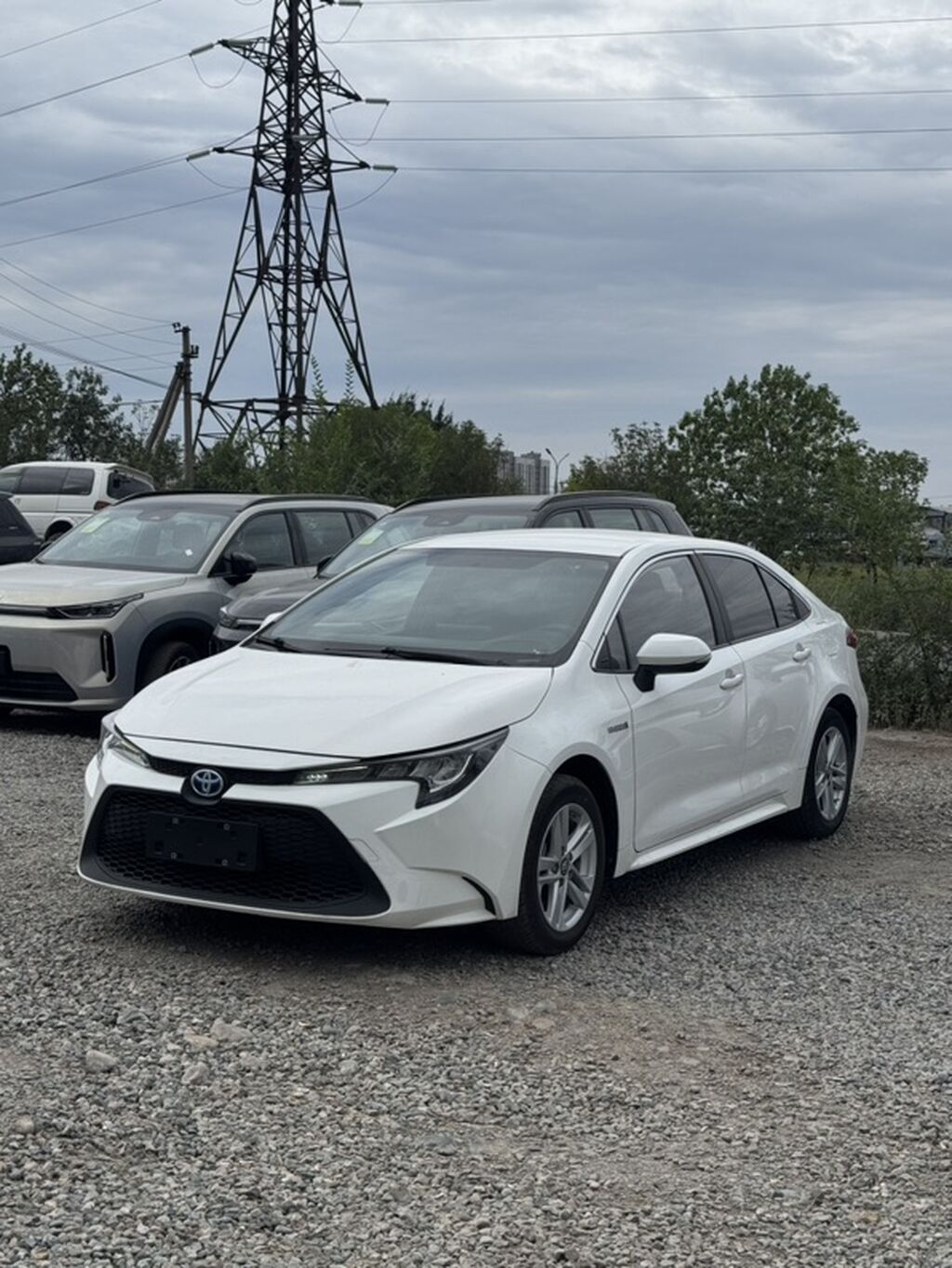 Toyota Levin: 2022 г., 1.8 л, Вариатор, Гибрид, Седан: фото 2