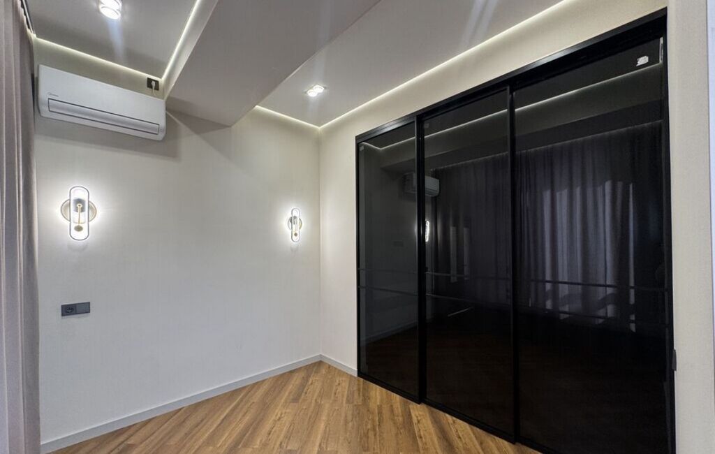 2 комнаты, 80 м², 7 мкр Элитка, 15 этаж, Дизайнерский ремонт: фото 6