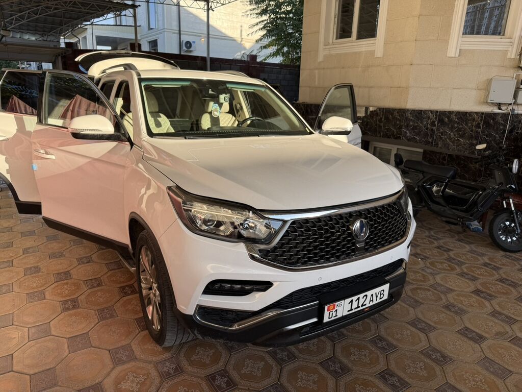 Ssangyong Rexton: 2020 г., 2.2 л, Автомат, Дизель, Внедорожник: фото 4