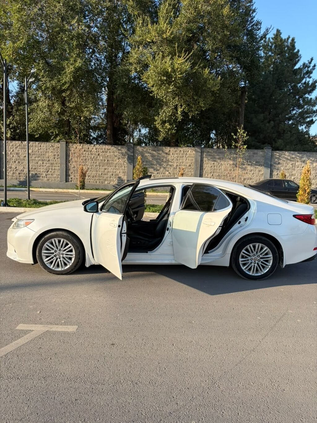 Lexus ES: 2014 г., 2.5 л, Автомат, Бензин, Седан: фото 4