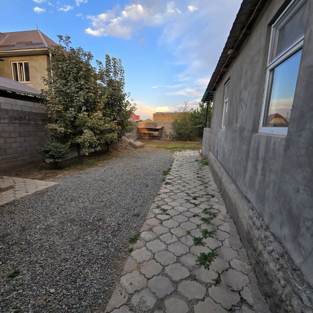 3 комнаты, 72 м², 4 соток, Бишкек, Оскон-ордо ж/м Собственник: фото 4
