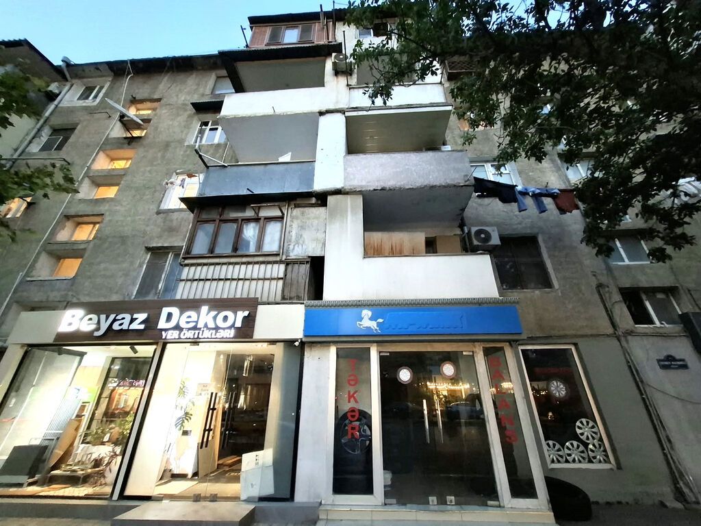 Bakı, 2 otaqlı, Köhnə tikili, 52 kv. m